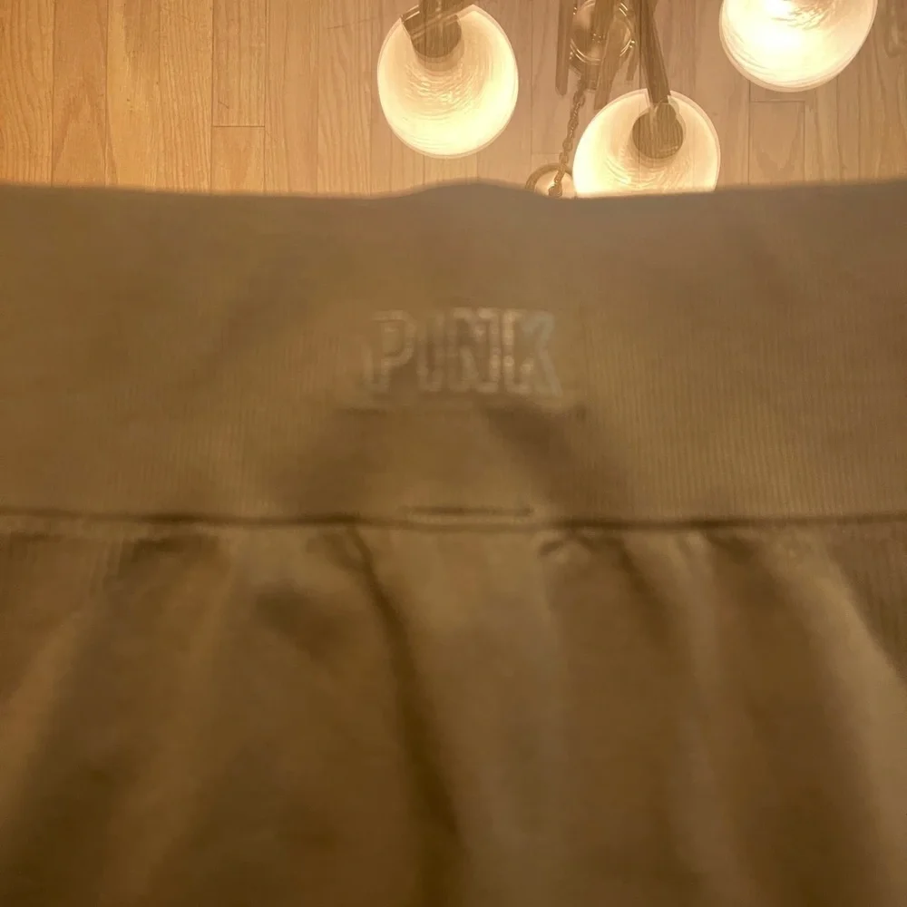 BUNDLE of Two Pink Victoria's Secret Olive and Gray Leggings Size ML - Picture 4 of 14